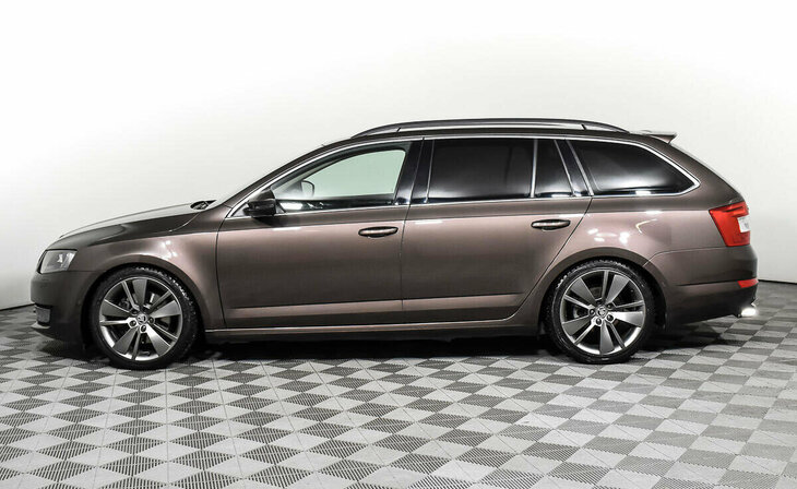 Skoda Octavia - Фото 2