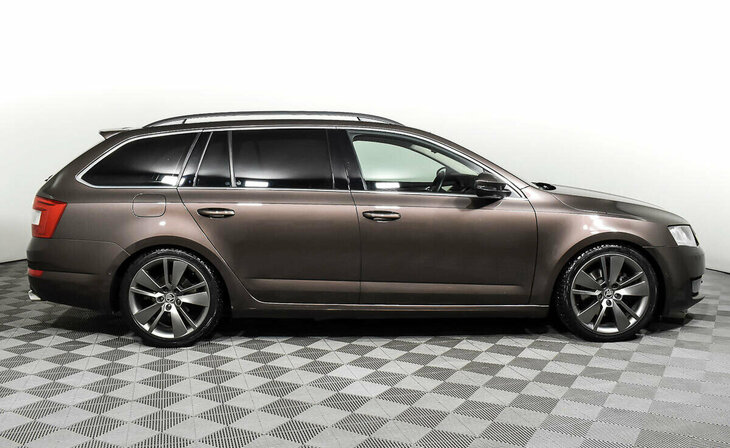 Skoda Octavia - Фото 3