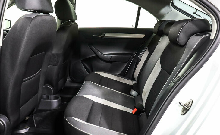 Skoda Rapid - Фото 12