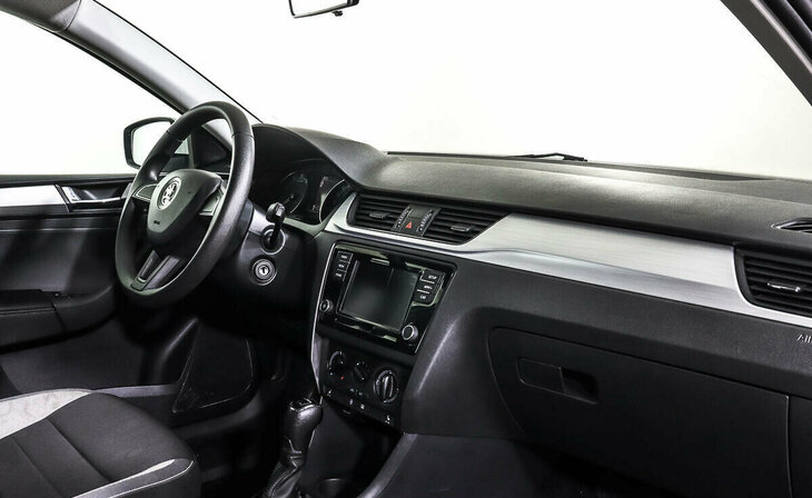 Skoda Rapid - Фото 6