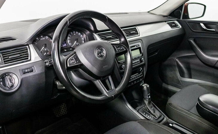 Skoda Rapid - Фото 6
