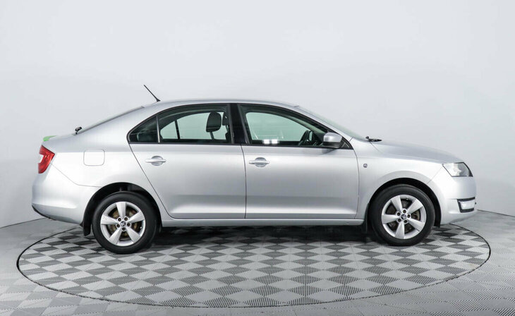 Skoda Rapid - Фото 3