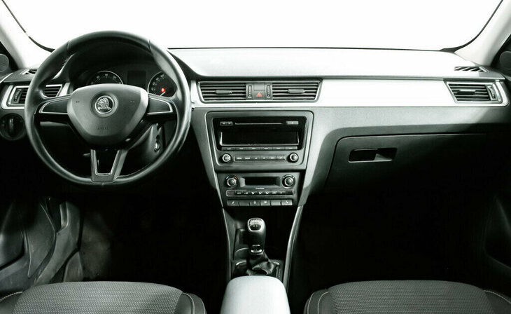Skoda Rapid - Фото 5