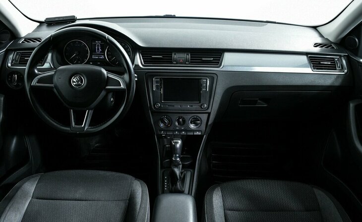 Skoda Rapid - Фото 5