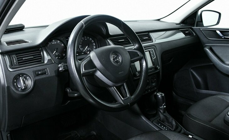 Skoda Rapid - Фото 6