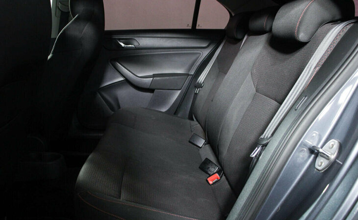 Skoda Rapid - Фото 10