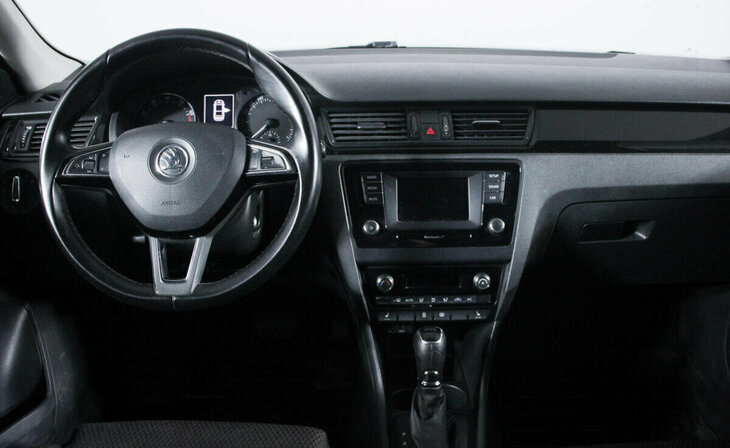 Skoda Rapid - Фото 6