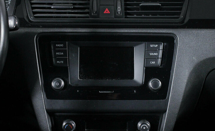 Skoda Rapid - Фото 8