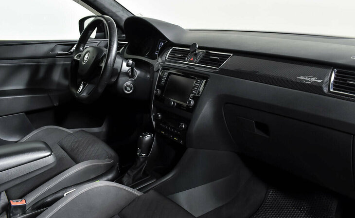 Skoda Rapid - Фото 5