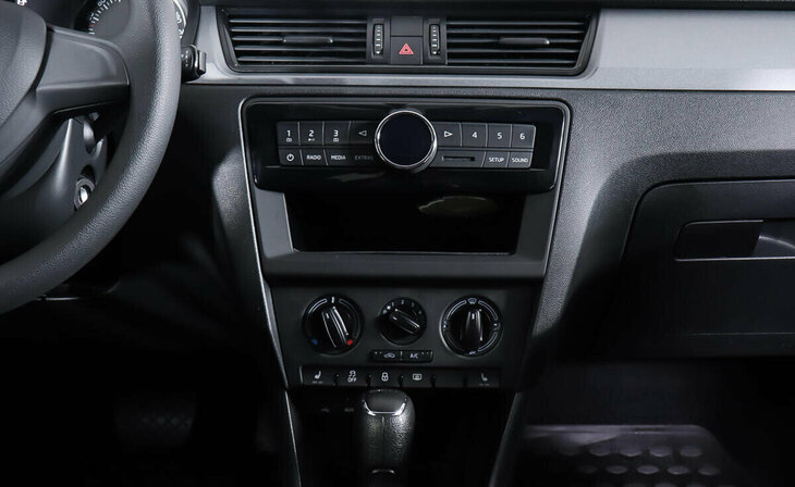 Skoda Rapid - Фото 9