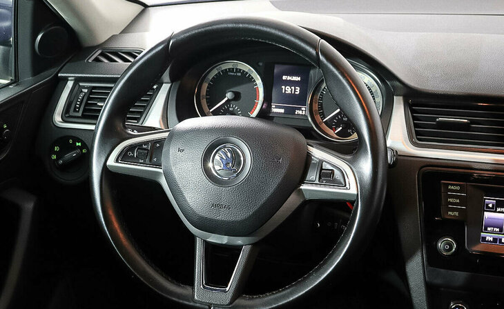 Skoda Rapid - Фото 7