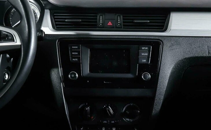 Skoda Rapid - Фото 11