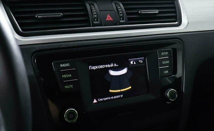 Skoda Rapid - Фото 13