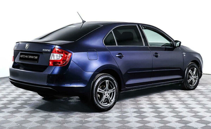 Skoda Rapid - Фото 4