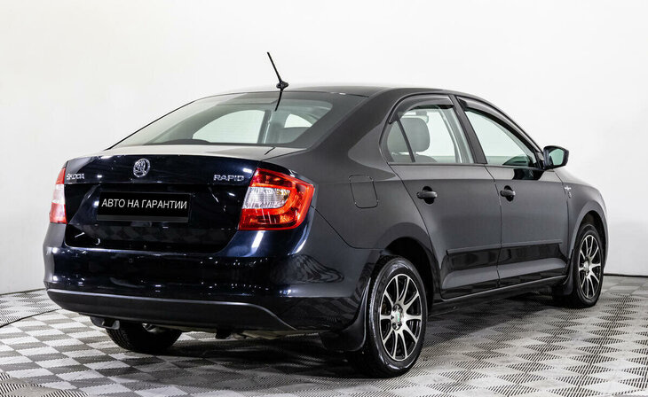 Skoda Rapid - Фото 2