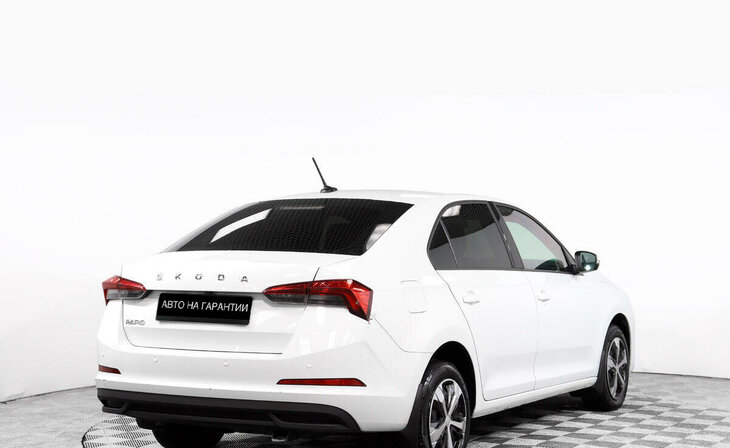 Skoda Rapid - Фото 2