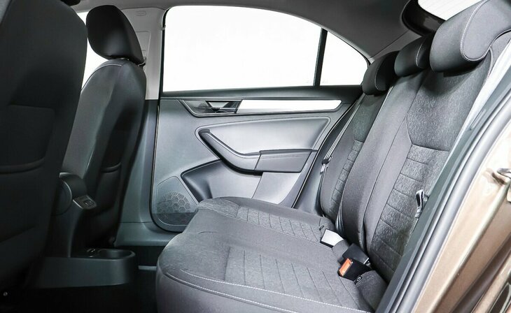 Skoda Rapid - Фото 18