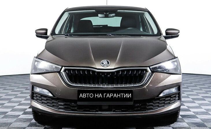 Skoda Rapid - Фото 1