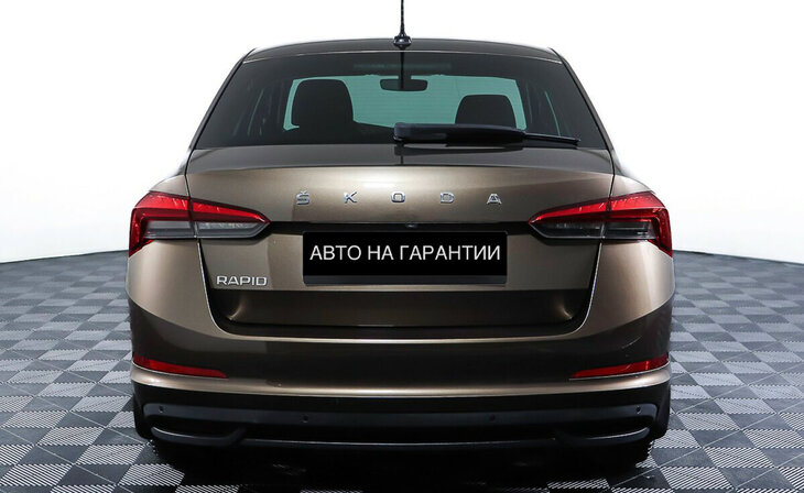 Skoda Rapid - Фото 5