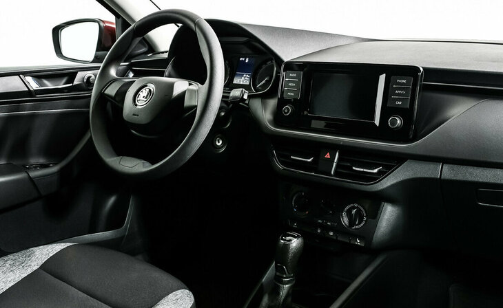 Skoda Rapid - Фото 6