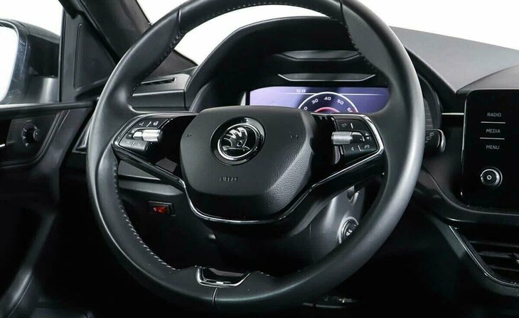 Skoda Rapid - Фото 11