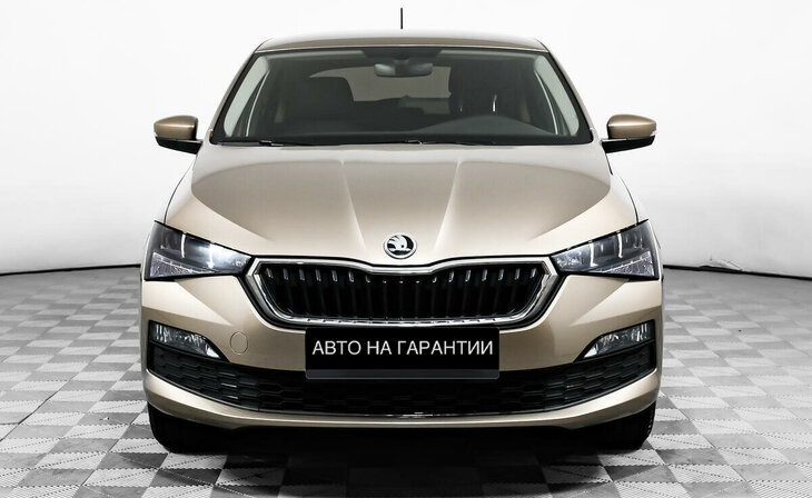 Skoda Rapid - Фото 1