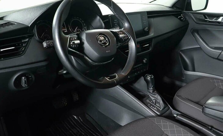 Skoda Rapid - Фото 10