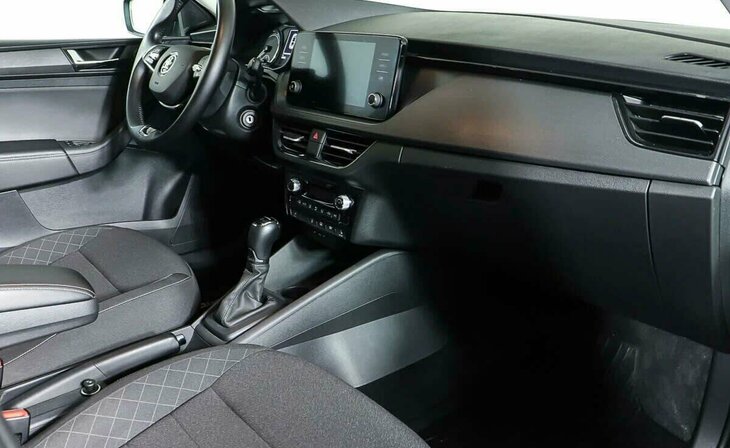 Skoda Rapid - Фото 8