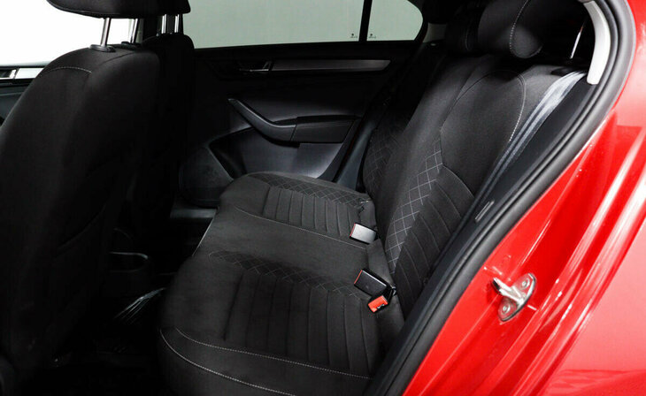 Skoda Rapid - Фото 9