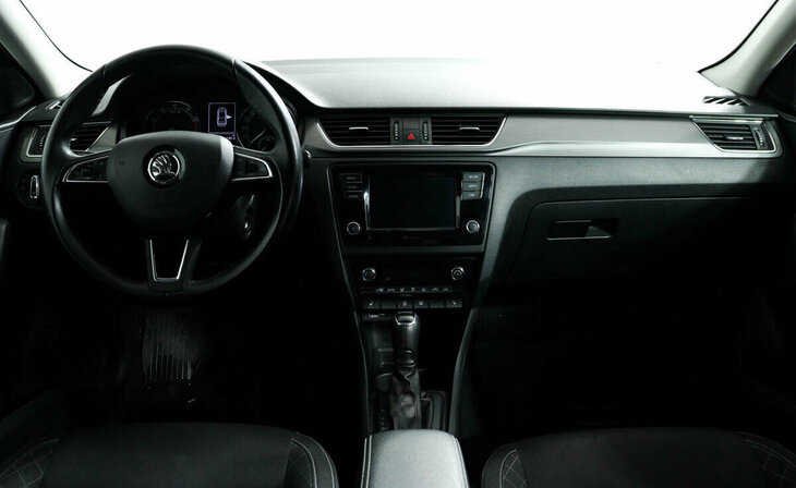 Skoda Rapid - Фото 6