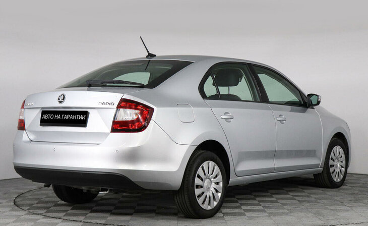 Skoda Rapid - Фото 2