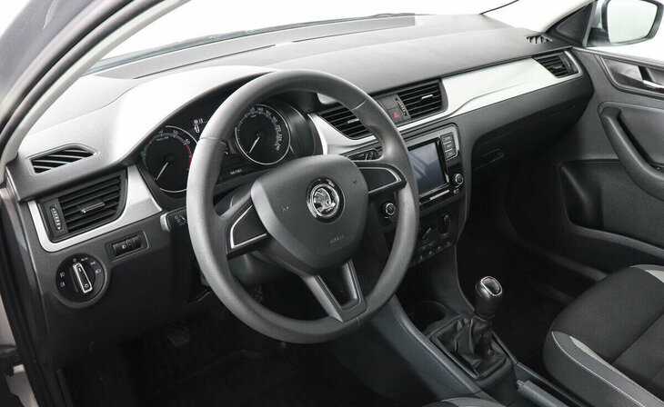 Skoda Rapid - Фото 5