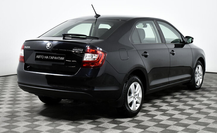 Skoda Rapid - Фото 2