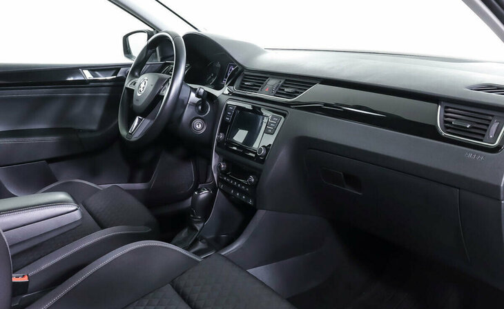 Skoda Rapid - Фото 7