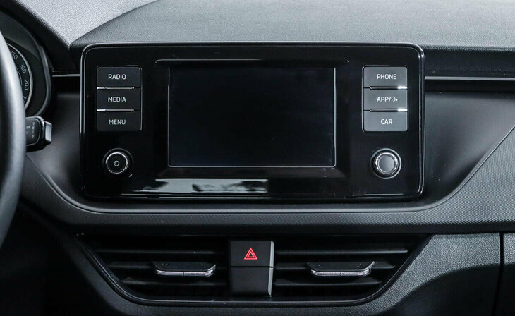 Skoda Rapid - Фото 9