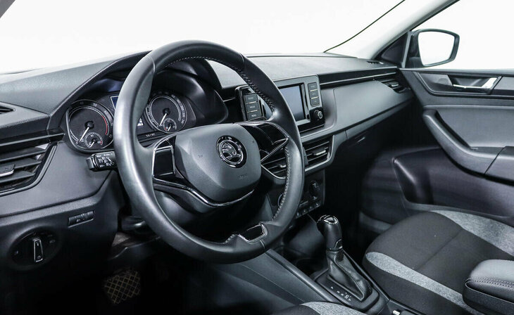 Skoda Rapid - Фото 8