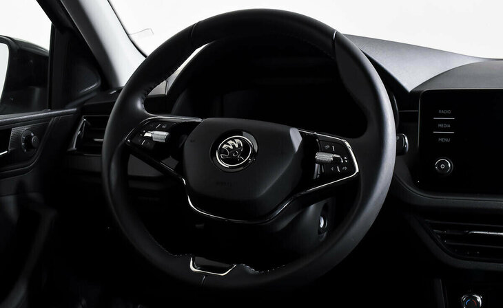 Skoda Rapid - Фото 11