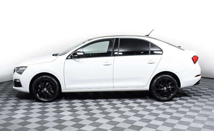 Skoda Rapid - Фото 2