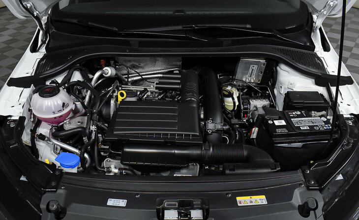 Skoda Rapid - Фото 6