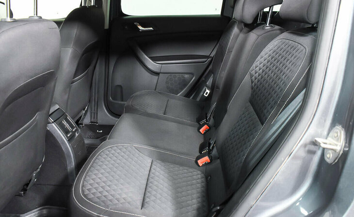 Skoda Yeti - Фото 14