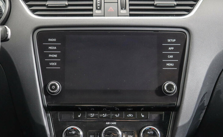 Skoda Octavia - Фото 7