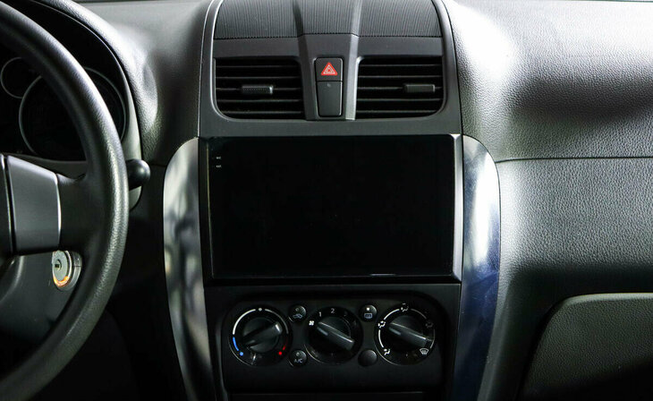 Suzuki SX4 - Фото 8