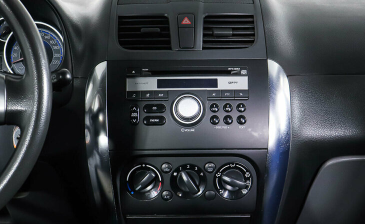 Suzuki SX4 - Фото 11