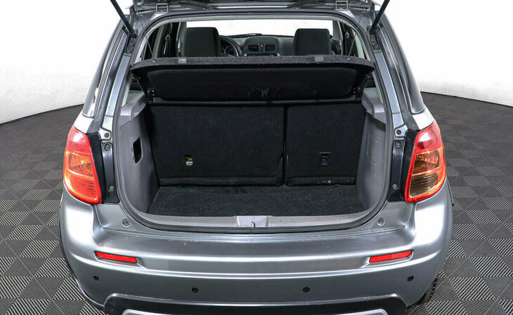 Suzuki SX4 - Фото 15