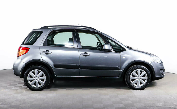 Suzuki SX4 - Фото 3