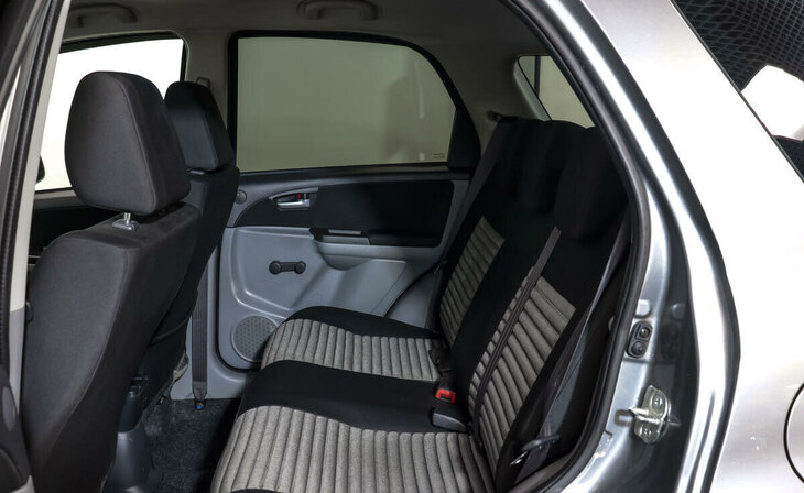 Suzuki SX4 - Фото 11