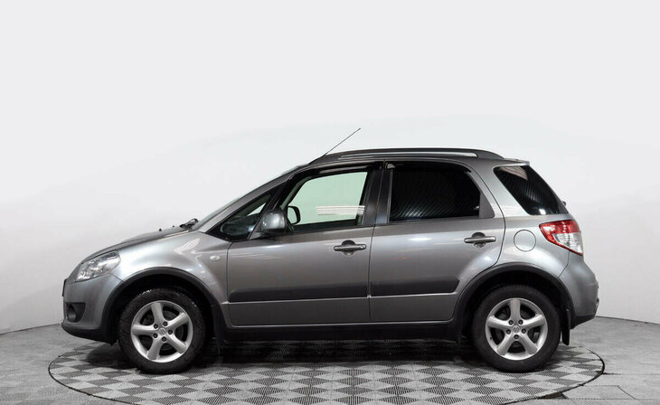 Suzuki SX4 - Фото 2
