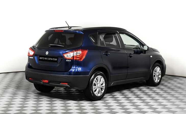 Suzuki SX4 - Фото 4