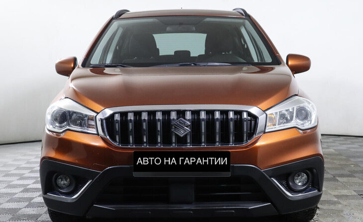 Suzuki SX4 - Фото 1