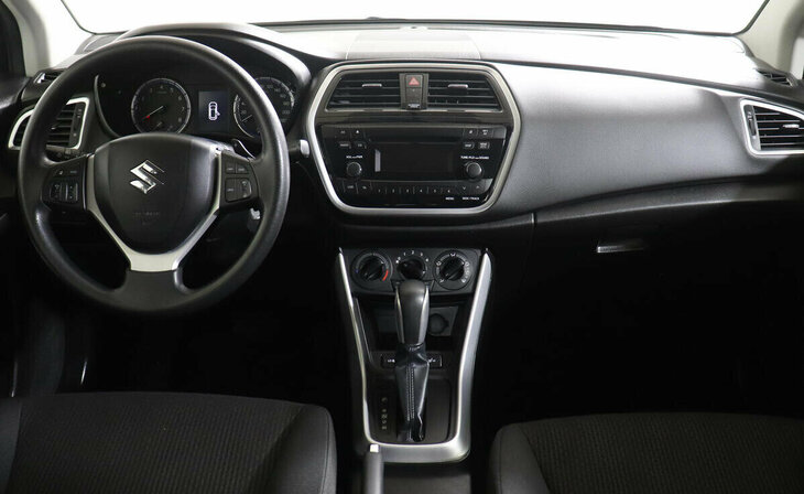 Suzuki SX4 - Фото 6